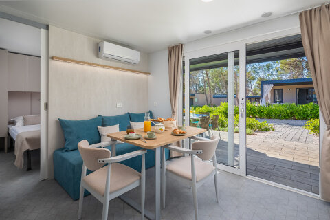 Mobilhome Family Premium pro 6–8 osob, Aminess Avalona Resort, Povljana, ostrov Pag, Chorvatsko