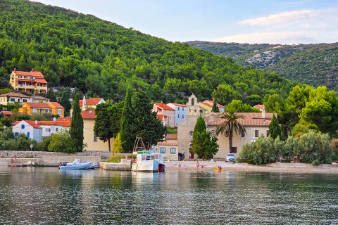 Martinšćica, ostrov Cres, Chorvatsko