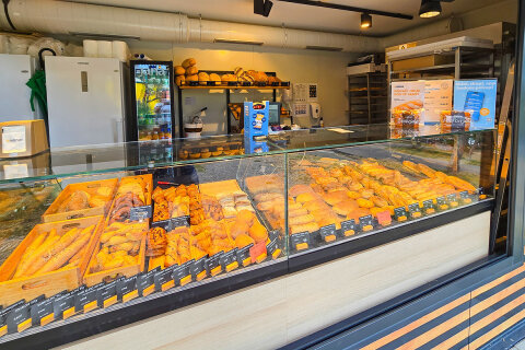 Mobilhome Tropical - pekárna v kempu, Selce, Crikvenická riviéra, Chorvatsko