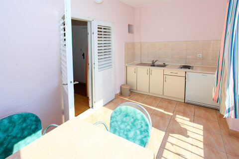 Studio B - apartmány Beti, Tučepi, Chorvatsko