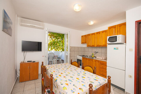 Apartmán pro 2–4 osoby, apartmány Jakić, Bošana, ostrov Pag, Chorvatsko