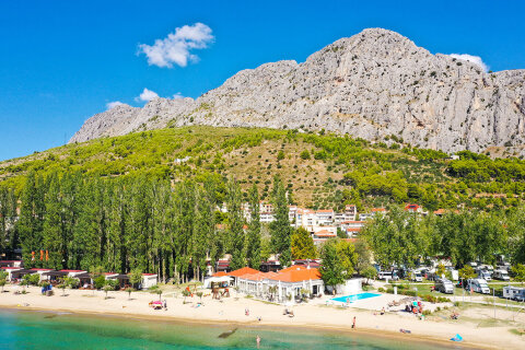 Resort Almissa, Omiš, Chorvatsko