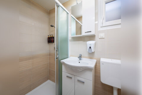 MH2L - Mobilhome Relax 6+2 (2nd line) pro 6–8 osob, Almissa Resort, Omiš, Chorvatsko