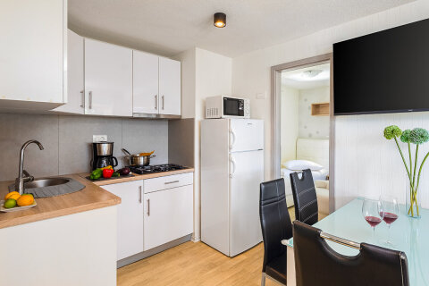 MH3L - Mobilhome Relax 6+2 (3rd/4th line) pro 6–8 osob, Almissa Resort, Omiš, Chorvatsko