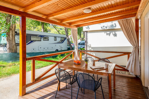 MHRMV - Mobilhome Relax 6+2 (Mountain View) pro 6–8 osob, Almissa Resort, Omiš, Chorvatsko