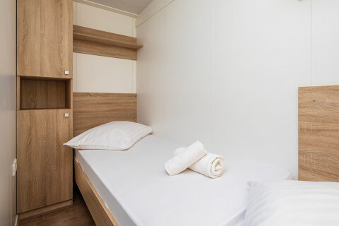 MHRN - Mobilhome Relax 4+2 Nord pro 4–6 osob, Almissa Resort, Omiš, Chorvatsko