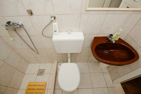 Prázdninový dům Tišina - spodní patro, severní zátoky ostrova Hvar, Chorvatsko