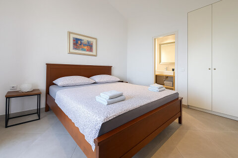 Prázdninový dům Tišina - horní patro, severní zátoky ostrova Hvar, Chorvatsko