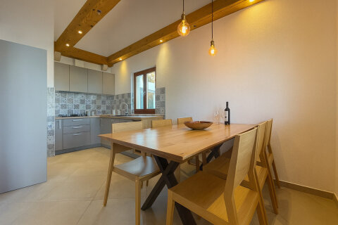 Prázdninový dům Tišina - horní patro, severní zátoky ostrova Hvar, Chorvatsko