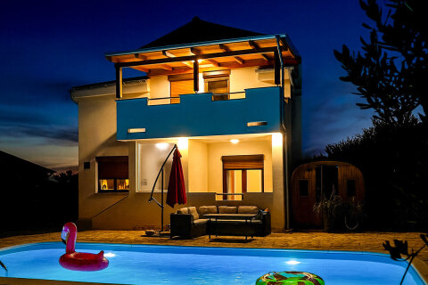 Prázdninový dům Mikula s vyhřívaným bazénem a saunou, Povljana, ostrov Pag, Chorvatsko