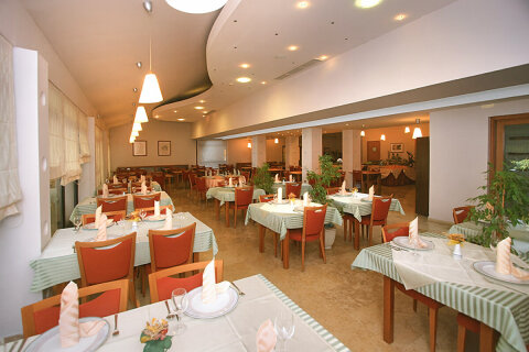Hotel Flores**** - restaurace, Poreč, Istrie, Chorvatsko