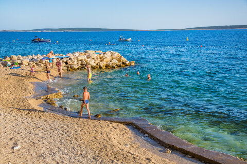 Mandre - pláže u domů Silvano a Roza, ostrov Pag, Chorvatsko
