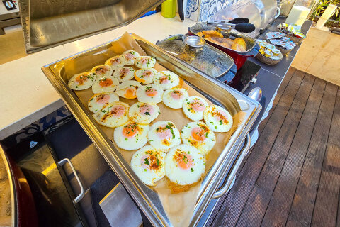 Resort Zelena Punta - bufetové snídaně v baru Skakaona, Kukljica, ostrov Ugljan, Chorvatsko