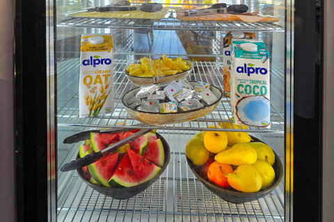 Resort Zelena Punta - bufetové snídaně v baru Skakaona, Kukljica, ostrov Ugljan, Chorvatsko