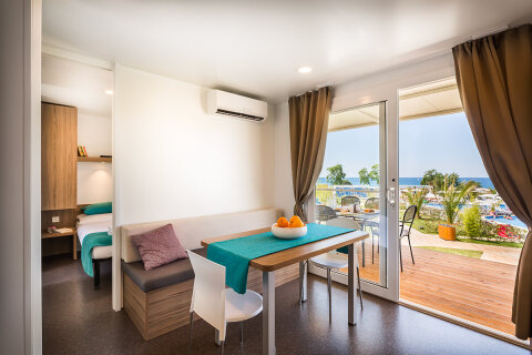 Aminess Maravea Resort**** - příklad mobilhomu Maravea Premium Holiday Home, Novigrad - Cittanova, Istrie, Chorvatsko