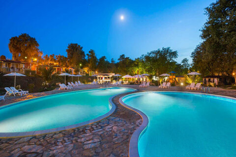 Aminess Maravea Resort**** - bazény u mobilhomů Maravea Premium Holiday Home, Novigrad - Cittanova, Istrie, Chorvatsko