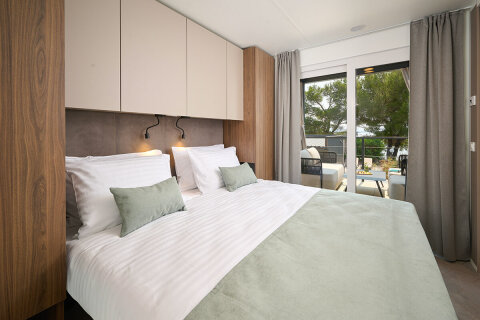 Amber Luxury Holiday Home pro 4–5 osob, Aminess Atea Resort*****, Njivice, ostrov Krk, Chorvatsko