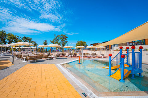 Aminess Atea Camping Resort***** - bazénový komplex, Njivice, ostrov Krk, Chorvatsko