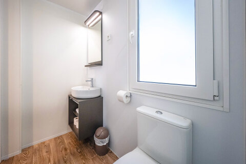 Resort Jezera Lovišća - mobilhome Delux (větší typ), ostrov Murter, Chorvatsko