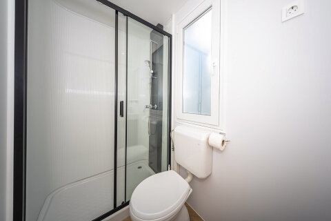 Resort Jezera Lovišća - mobilhome Premium, ostrov Murter, Chorvatsko