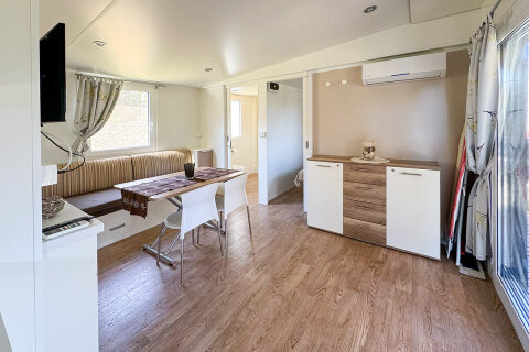 Resort Jezera Lovišća - mobilhome Comfort, ostrov Murter, Chorvatsko