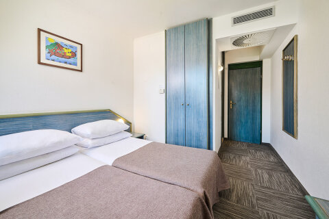 Dvoulůžkový pokoj Standard (bez balkónu), Aminess Laguna Maradiso Hotel***, Novigrad - Cittanova, Istrie, Chorvatsko