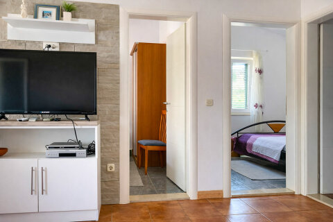 Prázdninový dům Mali Raj - obývák, ostrov Drvenik Veli, Chorvatsko