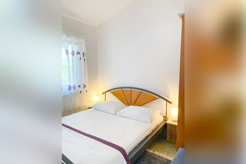 Prázdninový dům Mali Raj - ložnice, ostrov Drvenik Veli, Chorvatsko