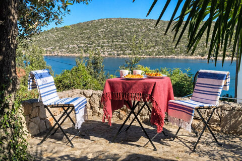 Prázdninový dům Mali Raj - terasa, ostrov Drvenik Veli, Chorvatsko