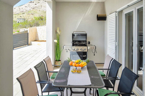 Prázdninový dům Katja - terasa s grilem, Metajna, ostrov Pag, Chorvatsko