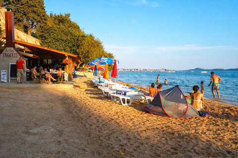 Apartmány Viola - písečná pláž 180 m od domu, Sveti Filip i Jakov, Zadarská riviéra, Chorvatsko