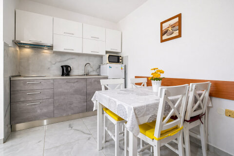 A1 - apartmány Erik, Metajna, ostrov Pag, Chorvatsko