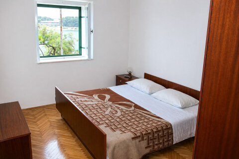 A1 - apartmány Paško, Primošten, Šibenická riviéra, Chorvatsko