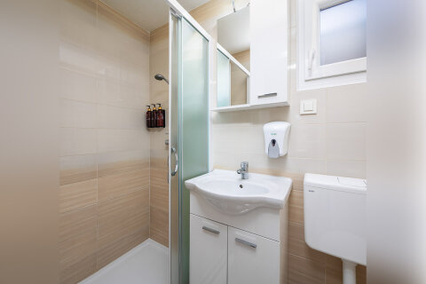 MHFW - Mobilhome Family 6+2 C zona Whirpool pro 6–8 osob, Almissa Resort, Omiš, Chorvatsko