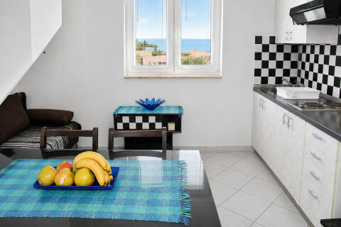 A2 - apartmány Mali Luka, Duće, Omišská riviéra, Chorvatsko