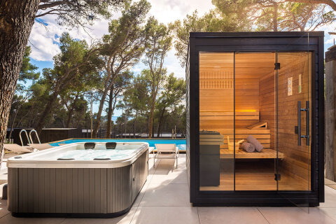 Pinadria Resort***** - wellness s bazéném, vířivkou a saunou, Baška Voda, Makarská riviéra, Chorvatsko