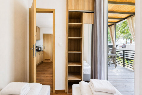MHRB - Mobilhome Relax 5+1 (B) pro 5–6 osob, Almissa Resort, Omiš, Chorvatsko