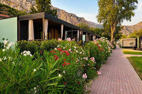 MHAC - Mobilhome Adria Superior 4+1 C zona pro 4–5 osob, Almissa Resort, Omiš, Chorvatsko