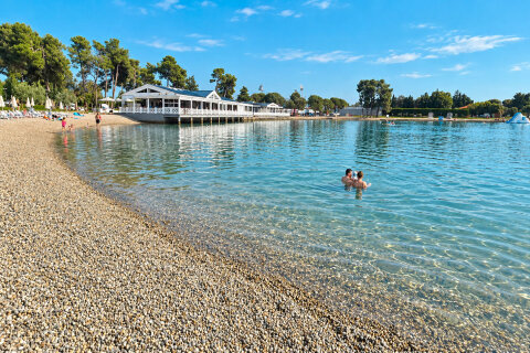 Pláž Laguna Stella Maris, Umag, Istrie