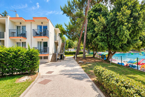 Apartmány Centinera***