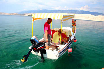 Výlet člunem v Pažském zálivu, ostrov Pag