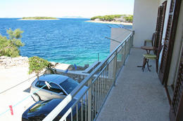 Apartmány Paško: apartmán A4 pro 4-7 osob,<br />
1. poschodí