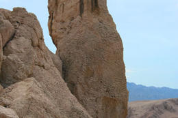 Skály v kaňonu Ručica, ostrov Pag, Chorvatsko